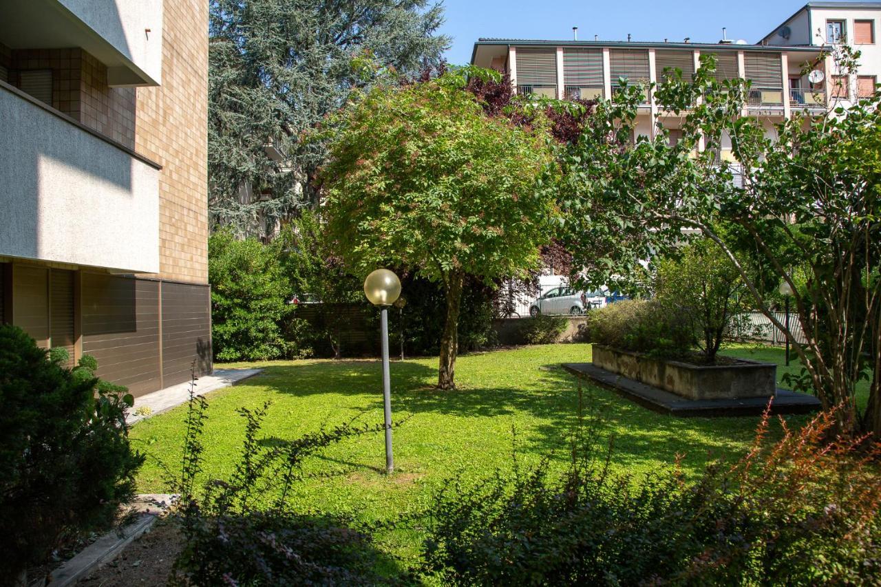 Tranquillo Bilocale Vicino Al Centro Storico Apartment Bolzano Luaran gambar